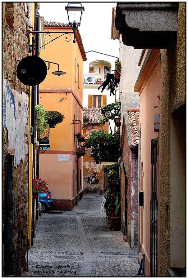 #garibaldi 05 - Old Town *
