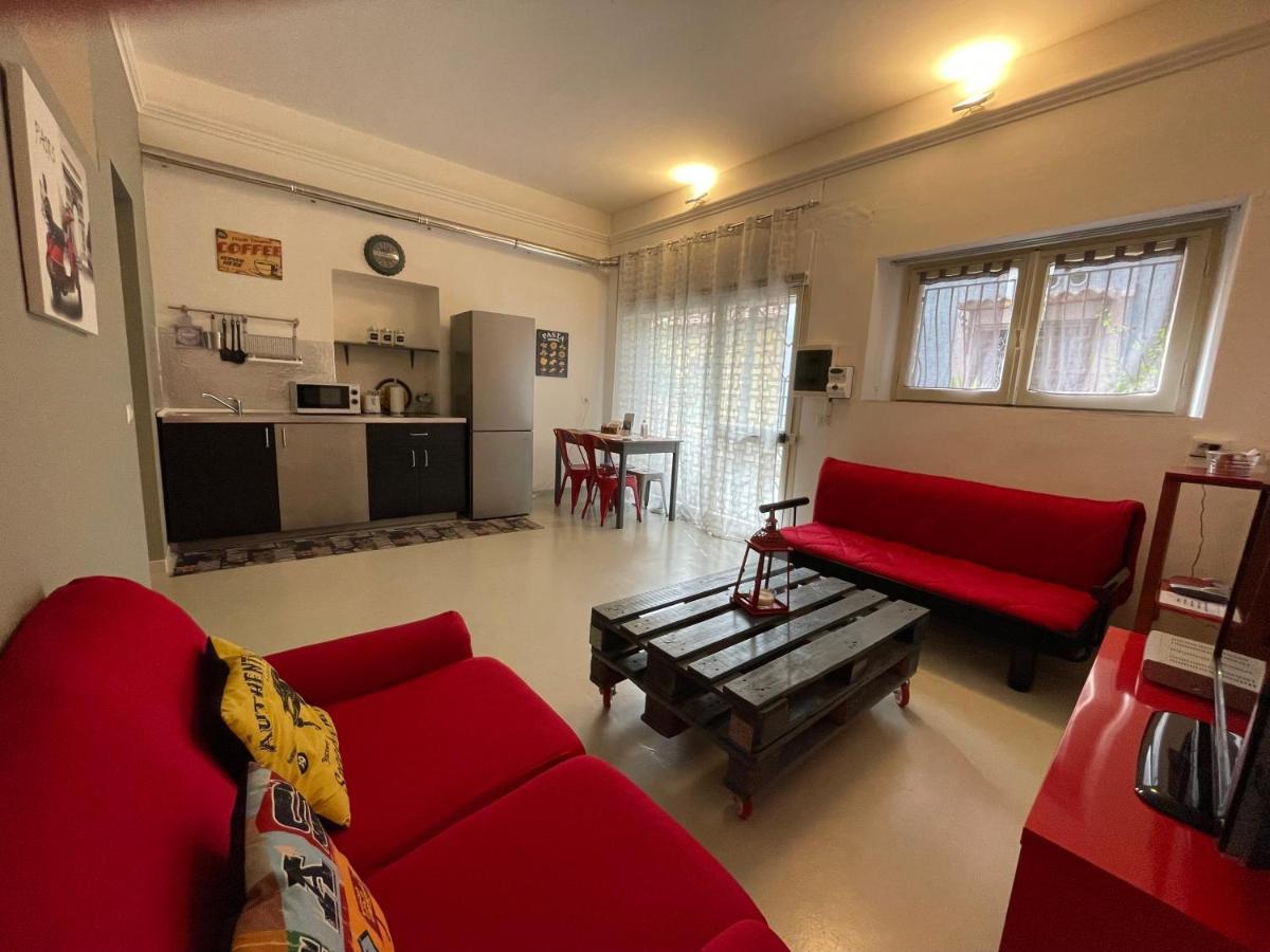 #garibaldi 05 - Old Town Apartment *